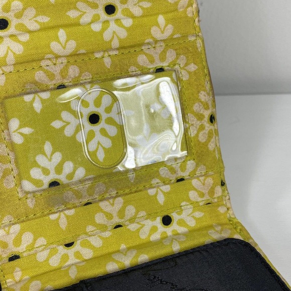 EUC Vera Bradley Baroque Trifold Euro Compact Paisley Wallet For Crafts/Repairs - Picture 10 of 11